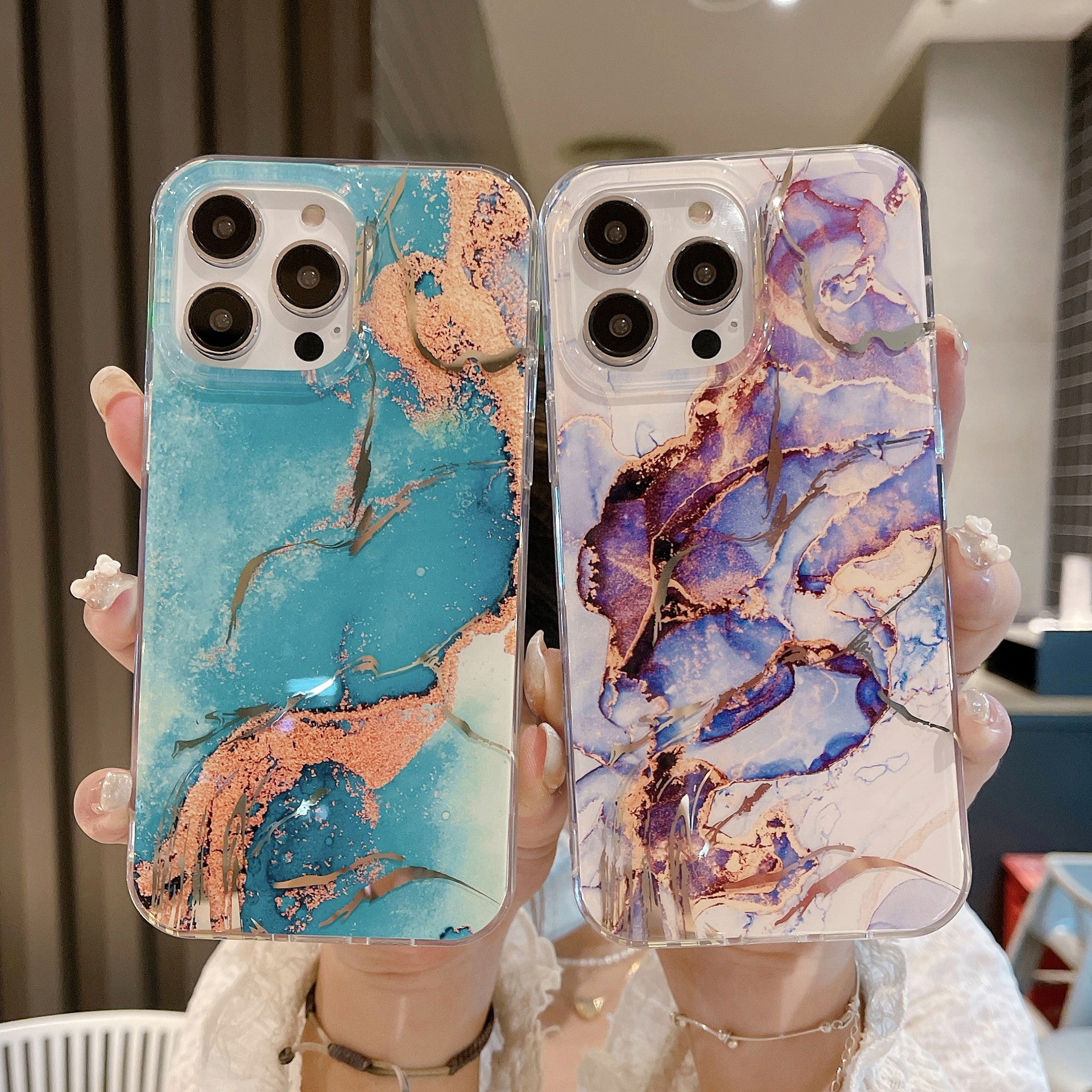 Lustrous Marble Shell | Case for iPhone® 17