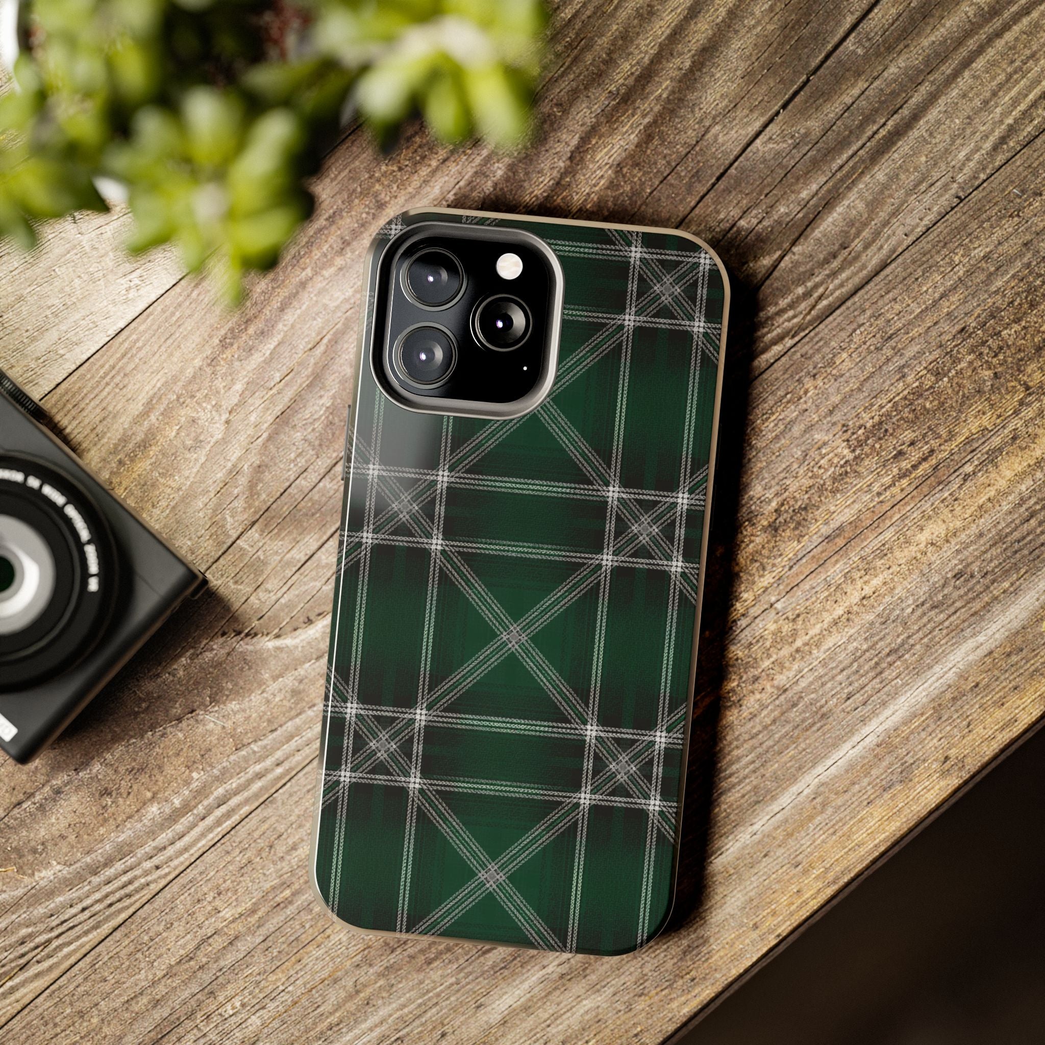 Scottish Tartan | MagSafe® tough case for iPhone®