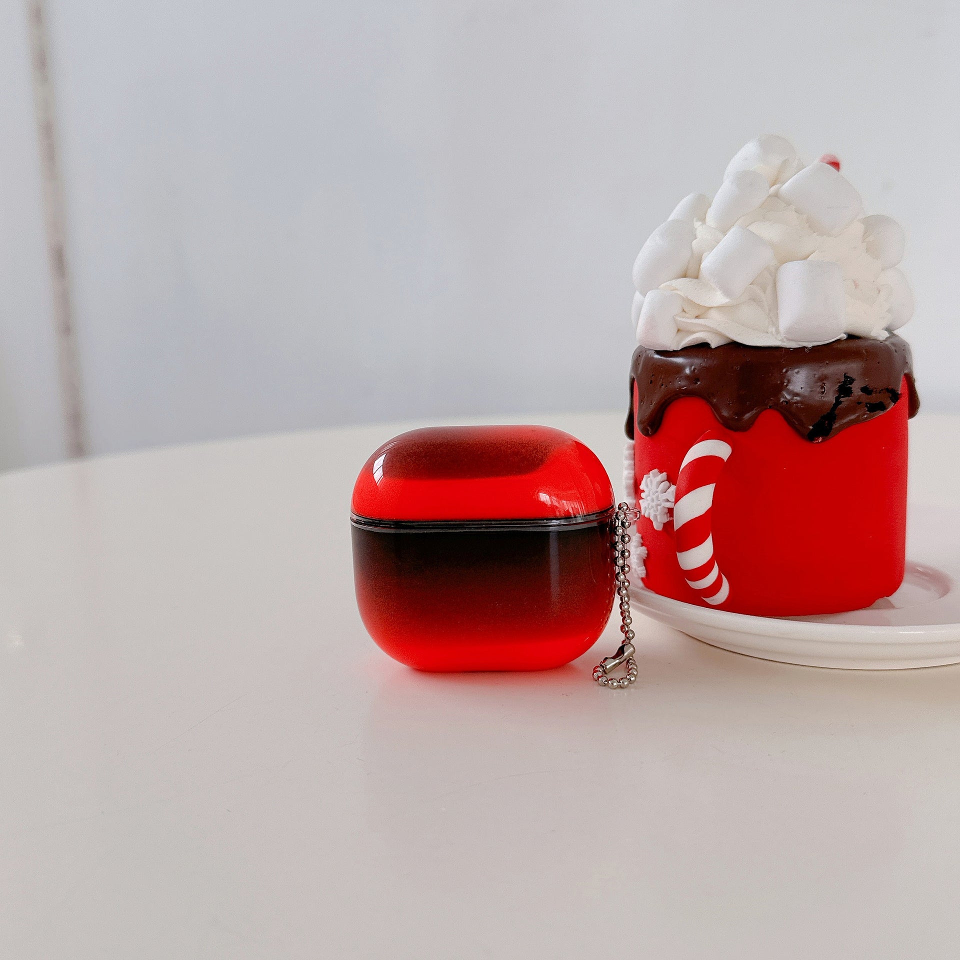 Glow-in-the-dark | tough case for AirPods® Stylish Tech Protection